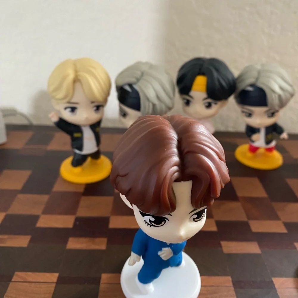 11 McDonald's x TinyTAN BTS K-Pop Idol Figurine Encore Edition Collectibles Toys